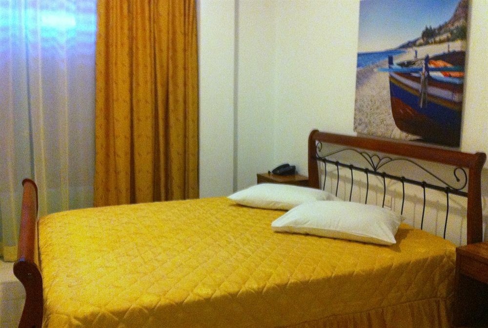 Hotel Santorini Fira  Esterno foto